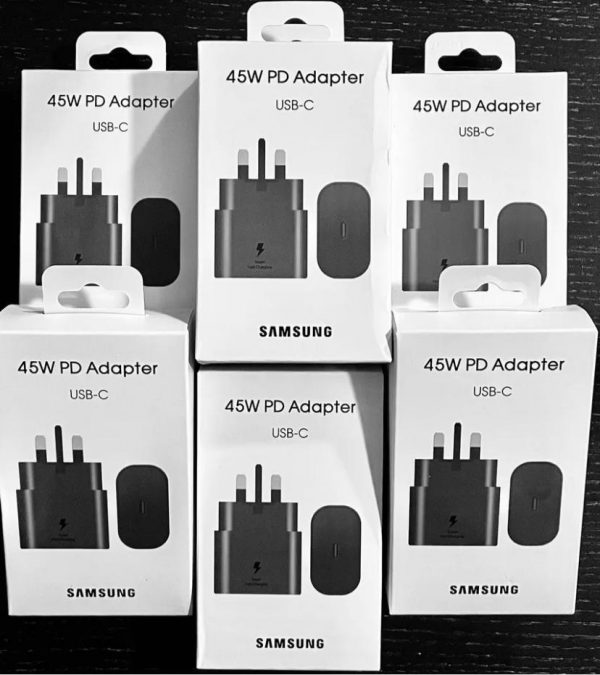 Samsung Official 45W USB-C Super Fast Charging Wall Charger (Black) - Image 2